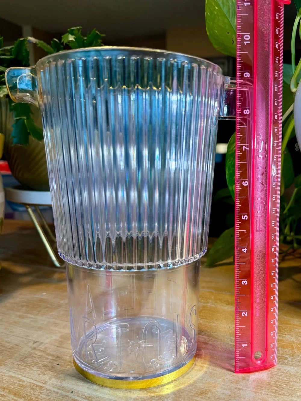 Stella Artois Acrylic Beer Pitcher Clear Ribbed 64 oz Beverage Pitcher Barware